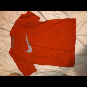 nike shirt - small